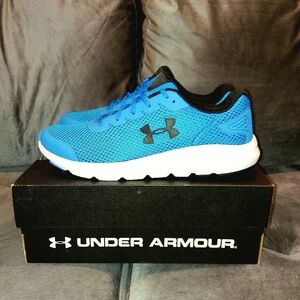 NEW UNDER ARMOUR SURGE 2 BLUE LIGHT-WEIGHT RUNNING / TRAINING SNEAKERS SIZE 10½